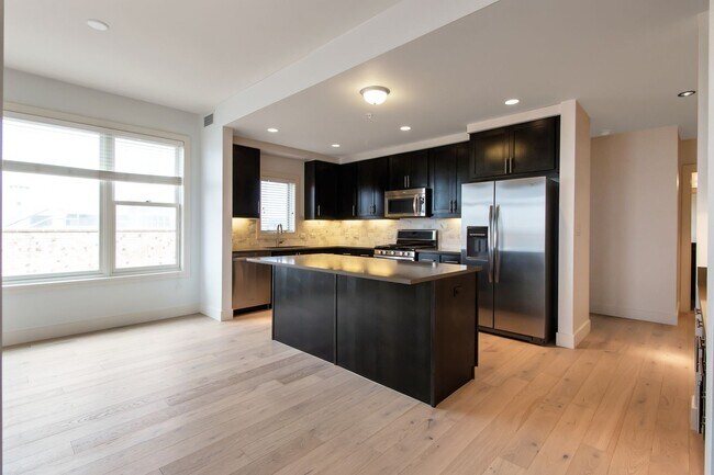 Photo - Gorgeous 2 BD/2BA Top Floor Condo In Great Peloton Community! Available August 7!