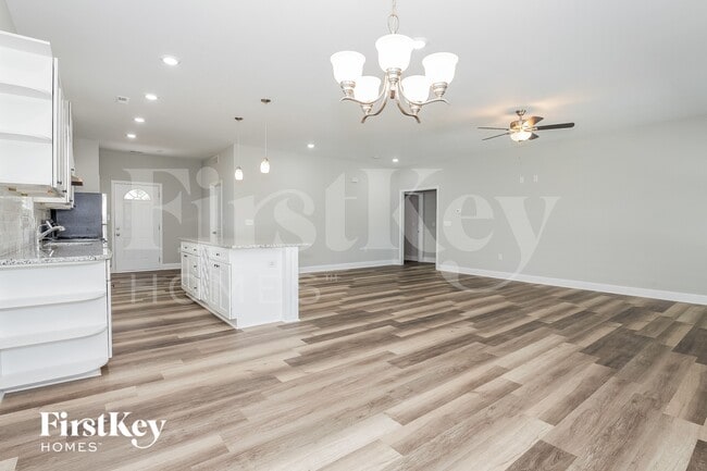 Photo - 5101 Tuckaseegee Rd