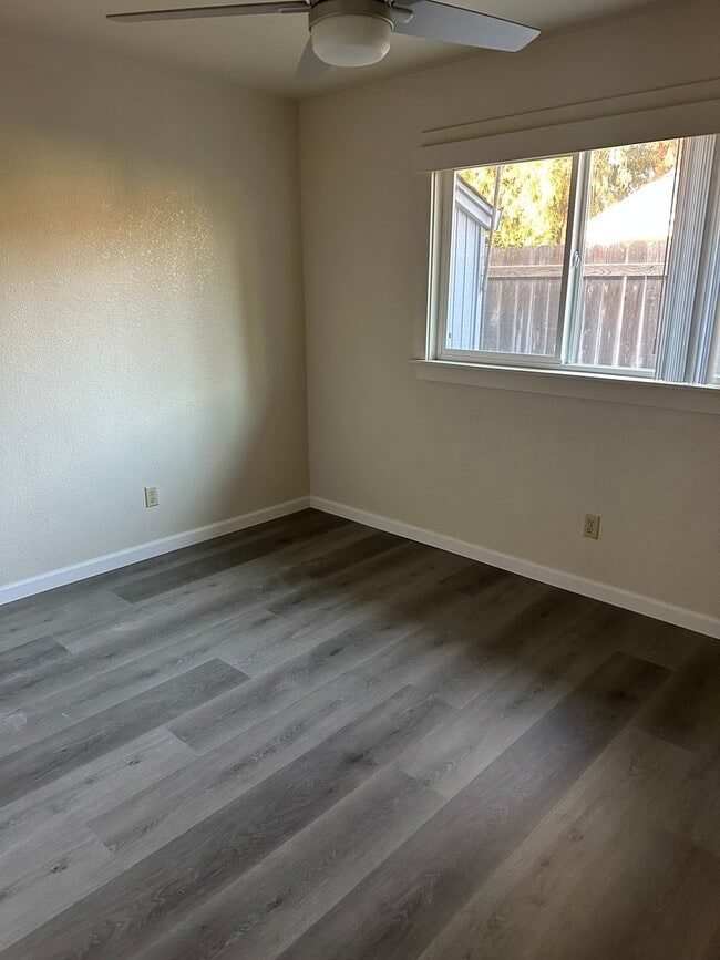 Photo - 2508 Standiford Ave Unit C