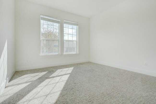 Photo - Check Out this 3/2 in Leander