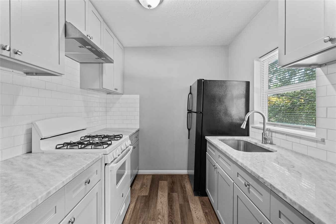 Photo - 2324 Cedar Dr Unidad 3