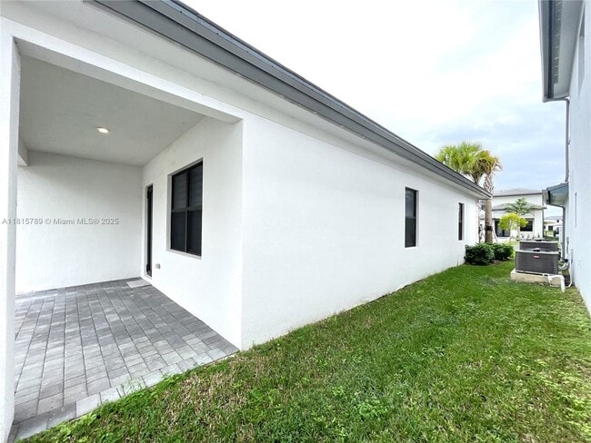 Photo - 4506 SW 174th Ave