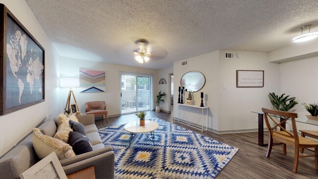 Building Photo - The Elise