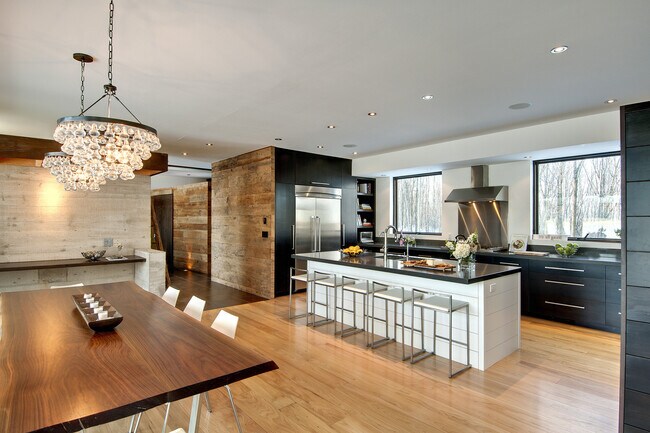 Photo - 46479 Old Mail Rd