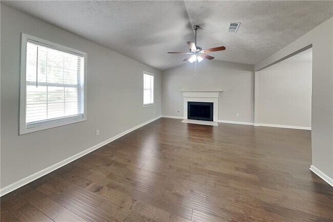 Photo - 2263 Turtle Club Dr NE