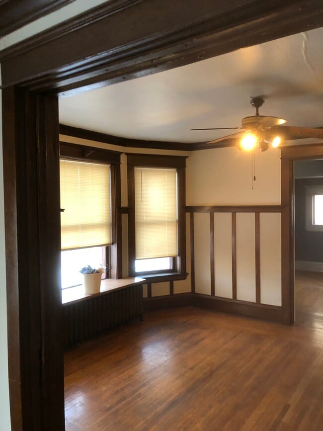 Building Photo - 505 S 4th St Unit 1 Rental