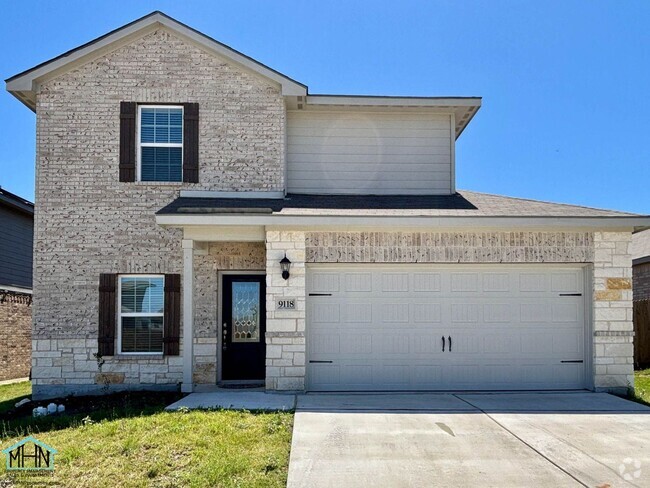 Building Photo - Welcome home to this 3bed/2.5bath GORGEOUS...