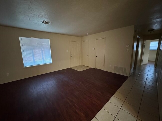 Photo - 7534 NW Tango Rd