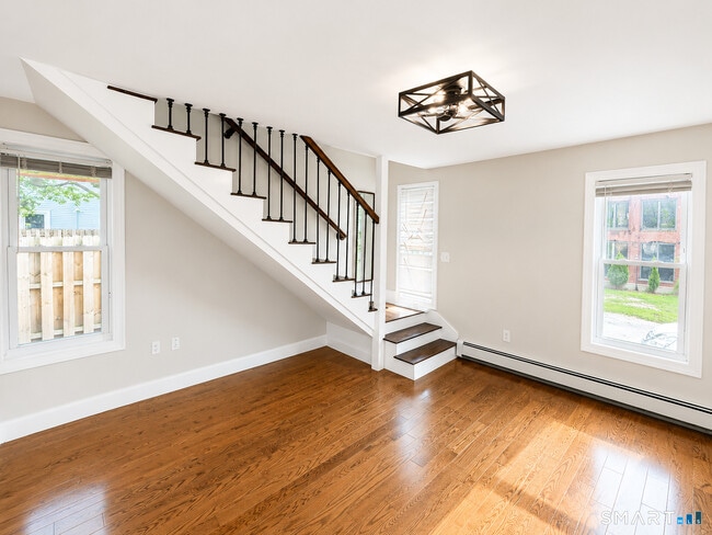 53 Prospect St Unit 1R