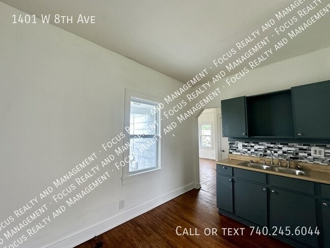 Photo - 1401 8th Ave
