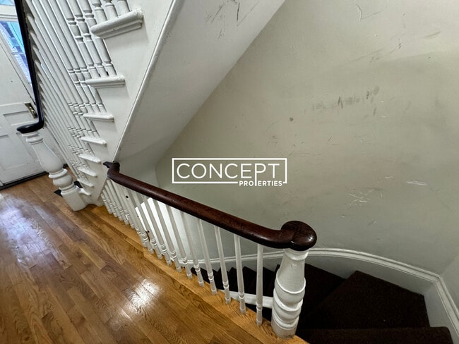 Photo - 62 W Cedar St Unit 1