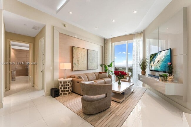 Photo - 15811 Collins Ave Unidad 3605