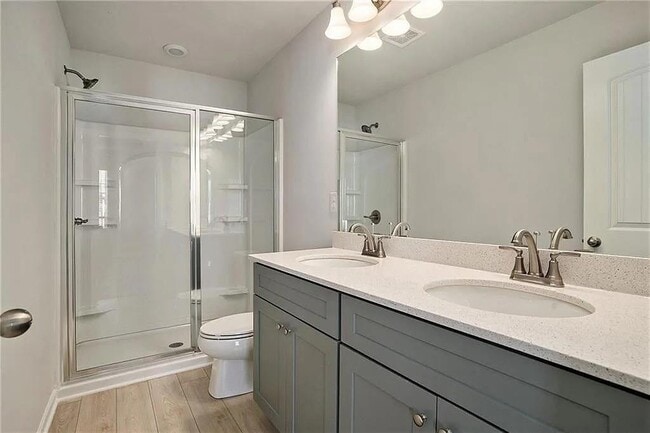 Photo - 3132 Washburn St SE