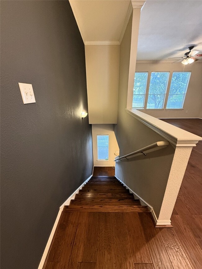 Photo - 1410 Ennis St