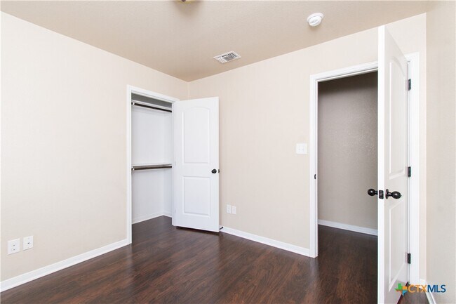 Photo - 1102 Grace Point Dr