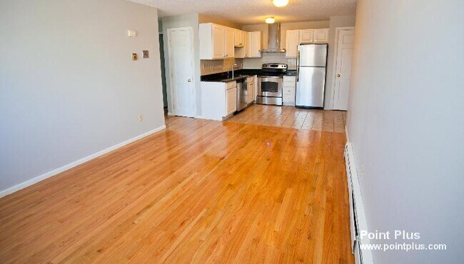 Photo - 14 Murdock St Unit 2-5