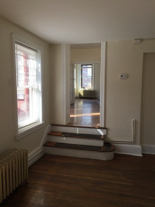 Photo - 319 Market St Unit 3