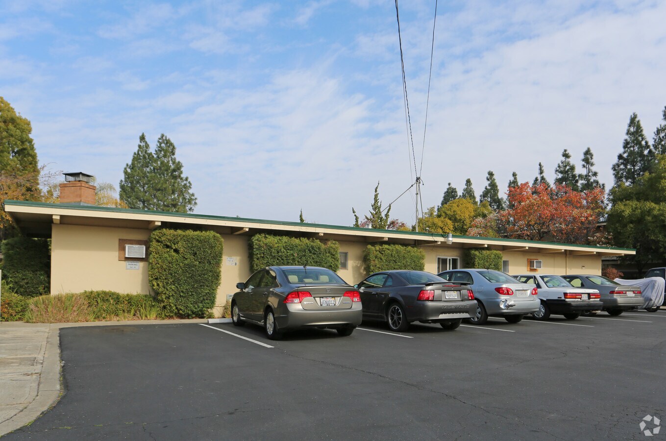 Outrigger Apartments - Outrigger Apartments