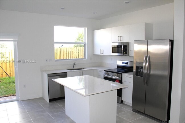 Photo - 2617 SE 28th Dr