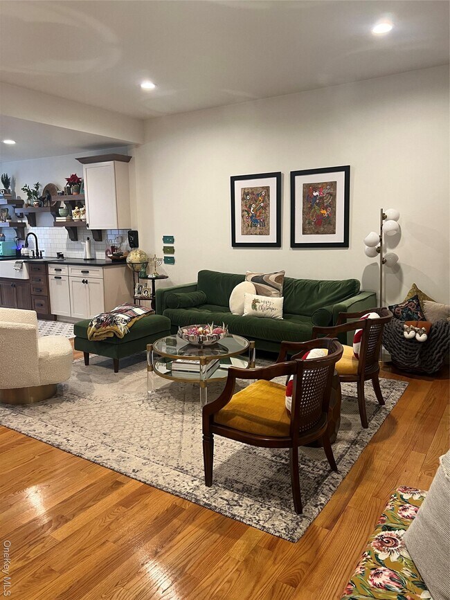 Photo - 103 Filors Ln