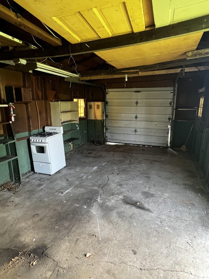 Photo - 329 Burd St