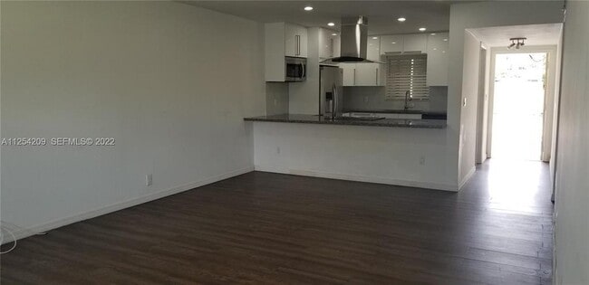 Photo - 5170 SW 40th Ave Unidad 8E