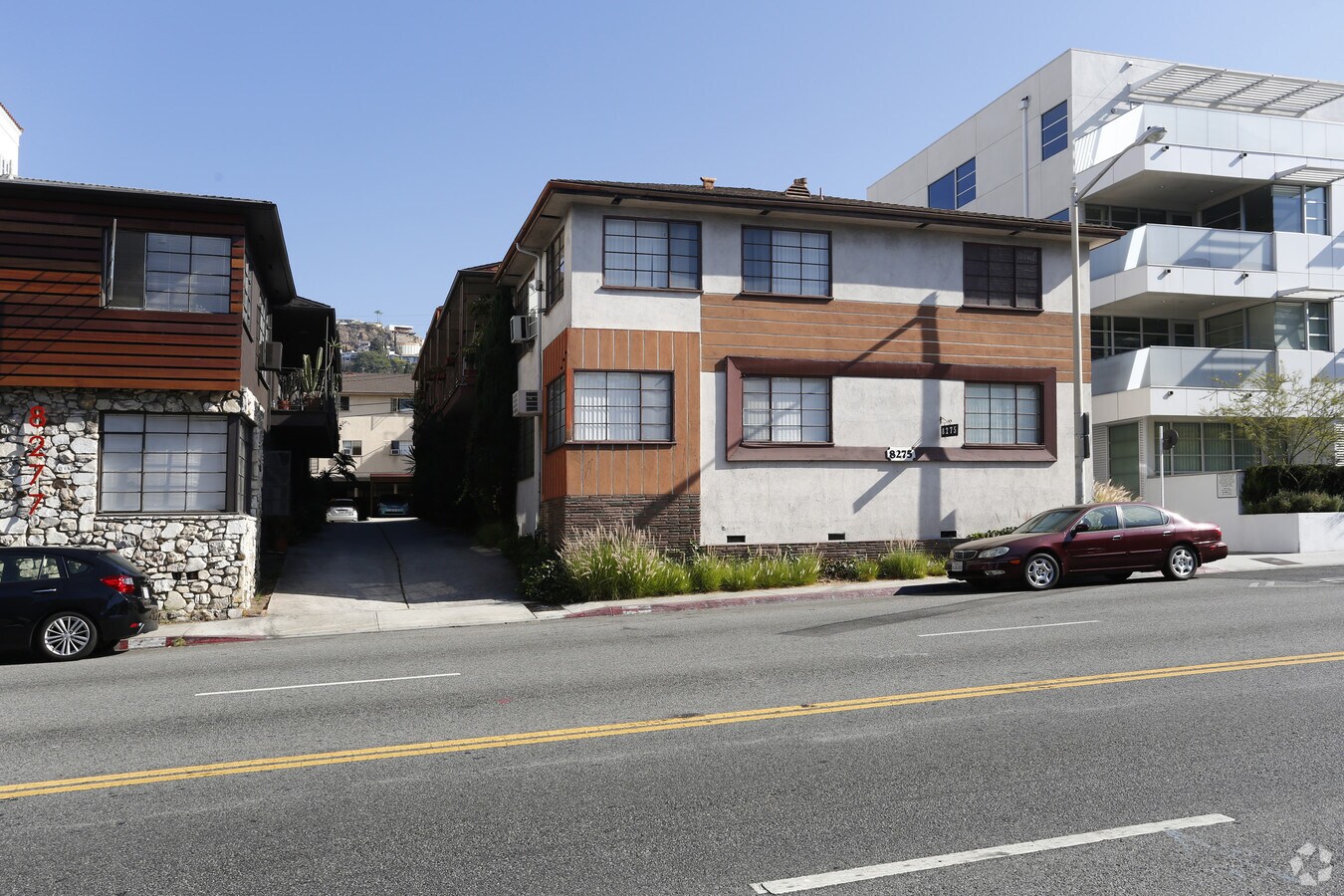 Building - 8275 Fountain Ave Apartments