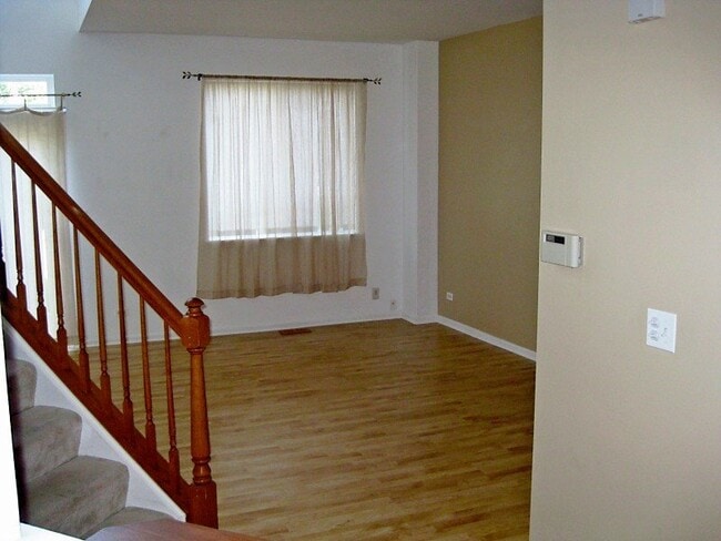 Photo - 1387 Redbridge Ct