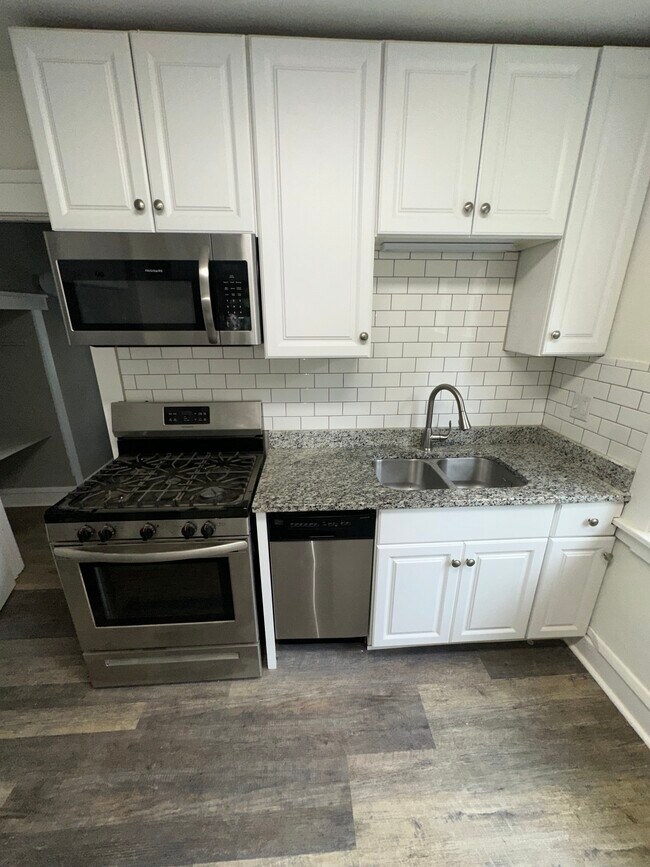 Photo - 10129 Nanford Rd