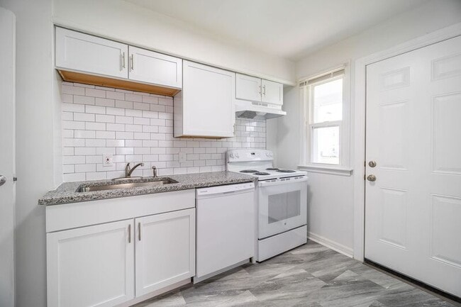 Photo - 2912 Ruhl Ave