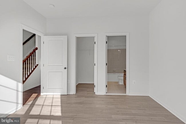 Photo - 22554 Cambridgeport Square