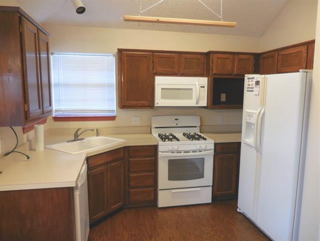 Photo - 3164 Lido Way