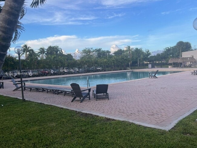 Photo - 8600 SW 133rd Avenue Rd Unit 319