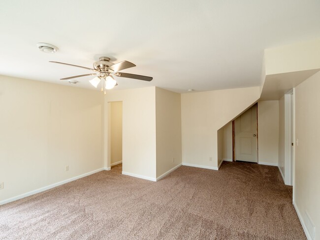 Cigar Shop-Lower - Cigar Shop-Lower Apartment Unit Cigar Shop-Lower