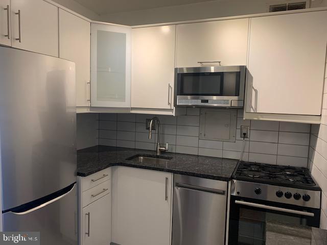 Photo - 300 M St SW Unit N411