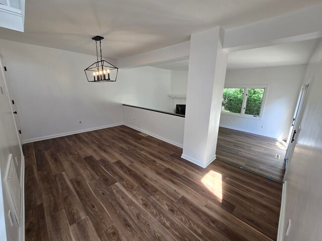 Photo - 103 Spinnaker Way