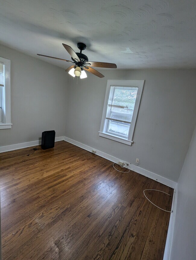 Photo - 6748 Crest Ave Unit 2E