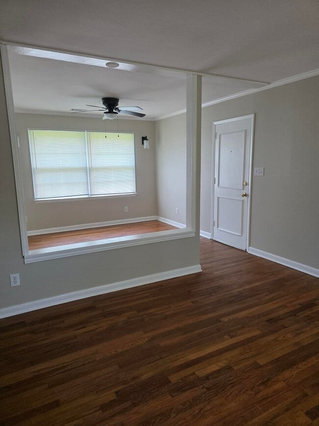 Building Photo - 889 Quail Dr Rental