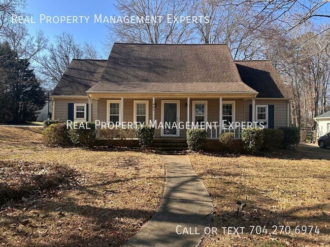 Charming 3BR/2BA home in Charlotte! - Charming 3BR/2BA home in Charlotte!