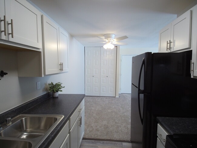 Indian Hills Apartments