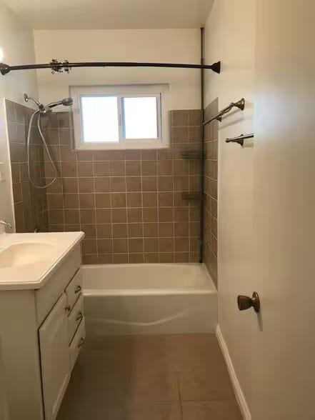 Photo - 1827 N Normandie Ave