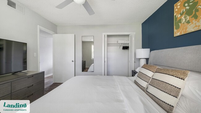 Photo - 231 New Shackle Island Rd Unit H59