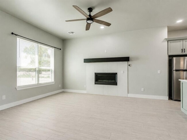 1245 SW 17th St