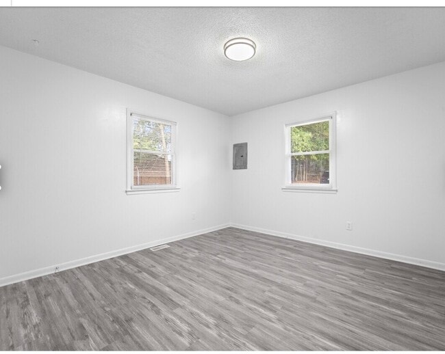 1006 Trinity St Unit 1