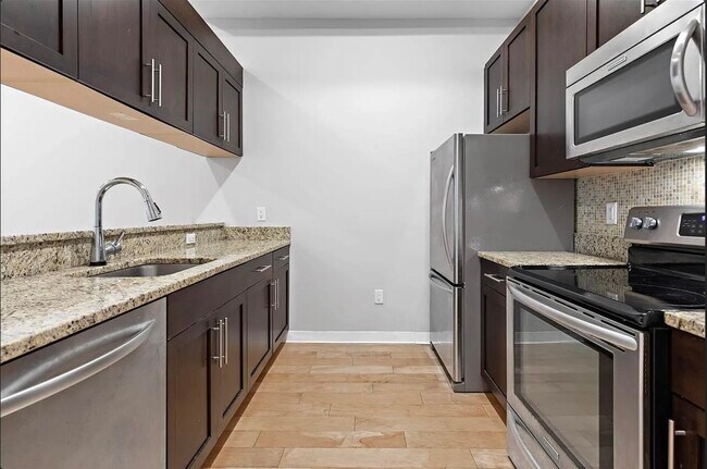 Photo - 100 Tidewater St Unit #1A