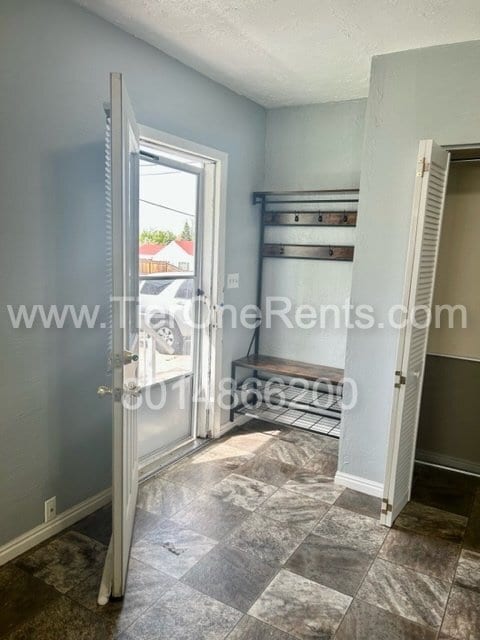 Photo - This property offers a NO DEPOSIT option available for qualified renters!
