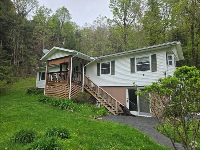 Building Photo - 290 Edson Rd Rental