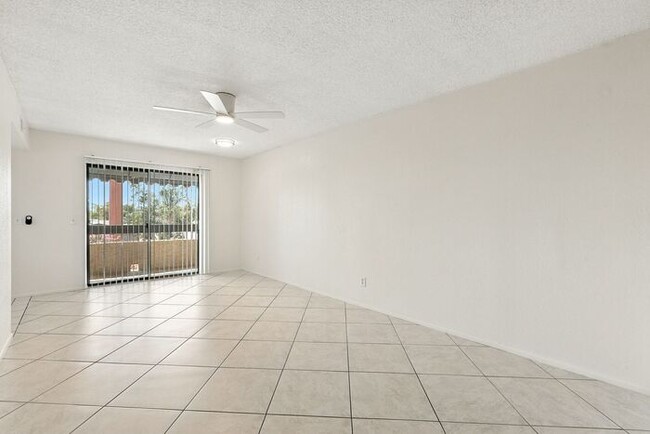 Photo - 1201 S McClintock Dr