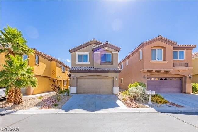 Photo - 212 Fairway Woods Dr