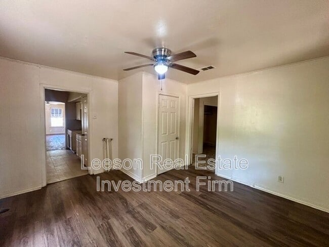 Photo - 2551 Claiborne Ave